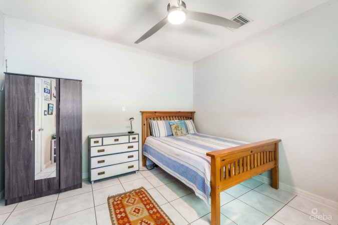 MULBERRY DRIVE 35, SOUTH SOUND HOME