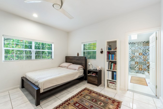 MULBERRY DRIVE 35, SOUTH SOUND HOME