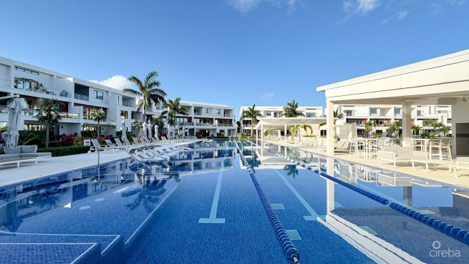 4 BED ARVIA CANAL FRONT