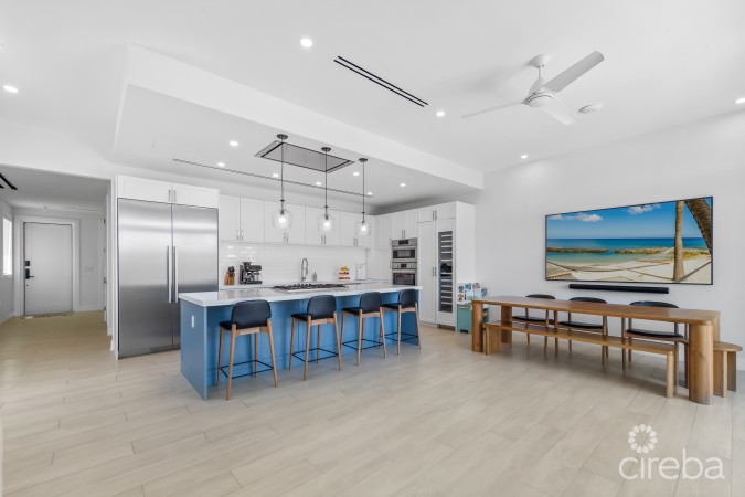 OLEA 112,  CANAL FRONT 4 BED DUPLEX