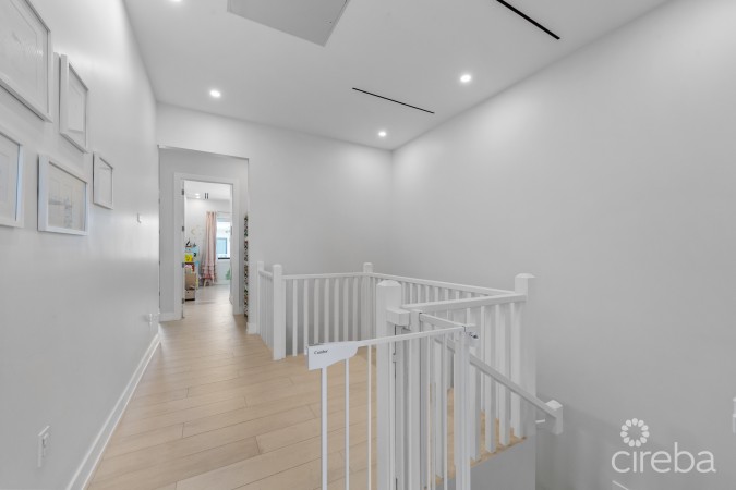 OLEA 112,  CANAL FRONT 4 BED DUPLEX