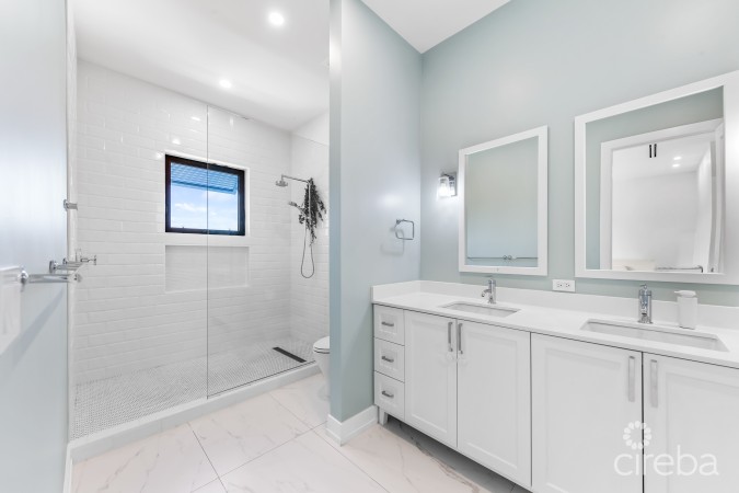 OLEA 112,  CANAL FRONT 4 BED DUPLEX