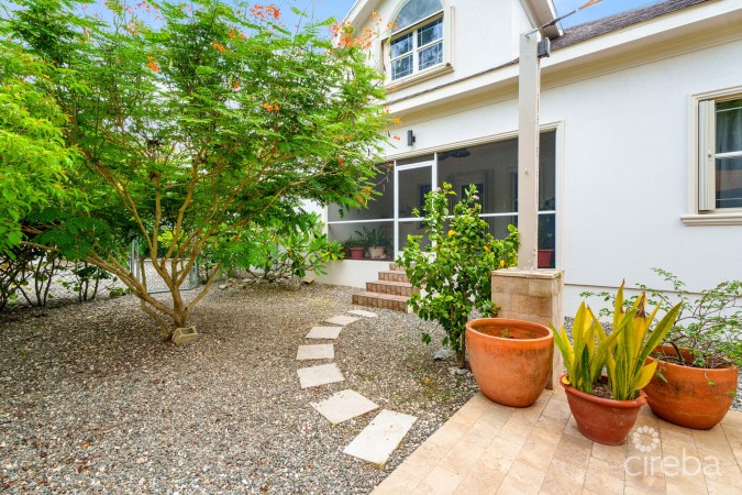 ORCHID HEIGHTS 32, MIDSUMMER DRIVE HOME