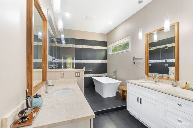 SUNRISE LANDING FAMILY HOME