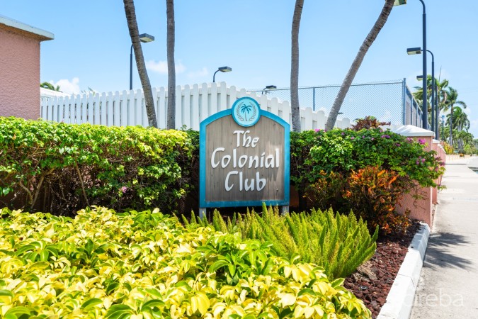 COLONIAL CLUB 18, SEVEN MILE BEACH