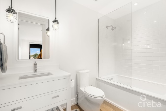 OLEA CONDO #321 - CAMANA BAY