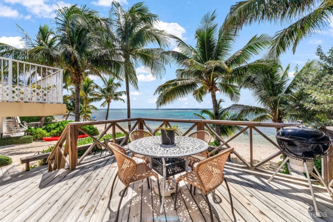 CARIBBEAN PARADISE 8, BEACHFRONT VILLA