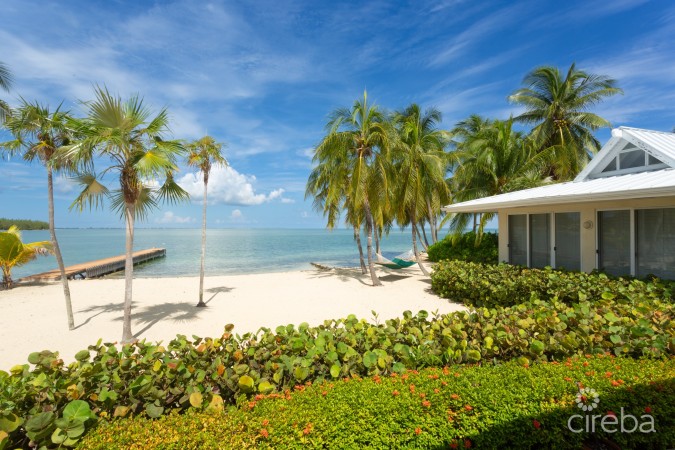 GO BRAGH - KAIBO BEACHFRONT HOME WITH DOCK AND POOL