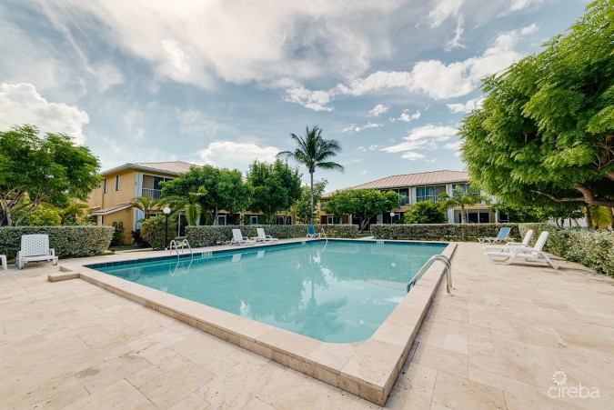 OCEAN CLUB 2BED/2.5BATH CONDO