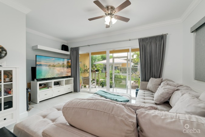 OCEAN CLUB 2BED/2.5BATH CONDO