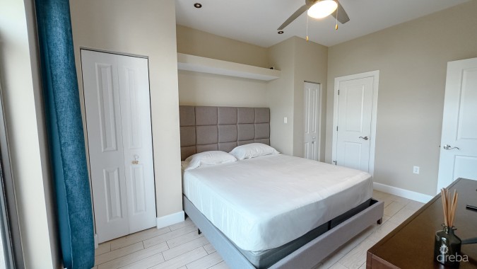 2 BEDROOM SAN SEBASTIAN TOWNHOUSE