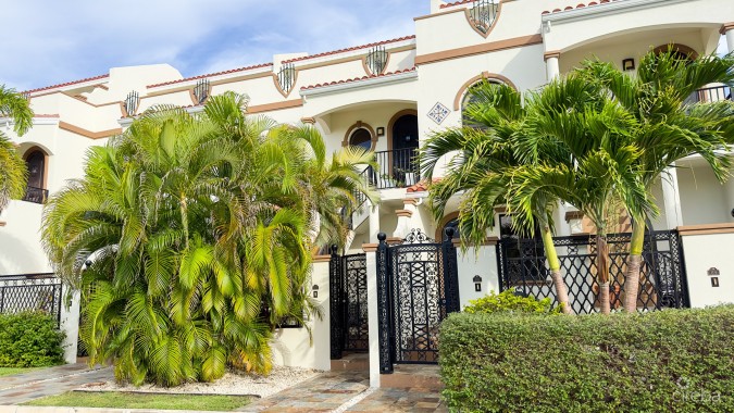 2 BEDROOM SAN SEBASTIAN TOWNHOUSE