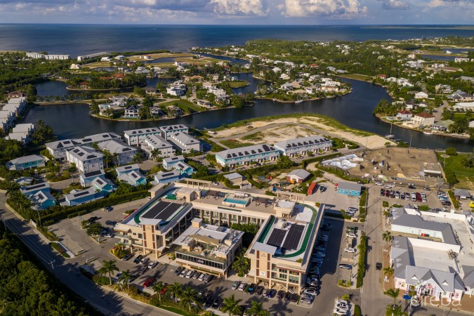 STYLISH 1 BED AT HARBOUR WALK