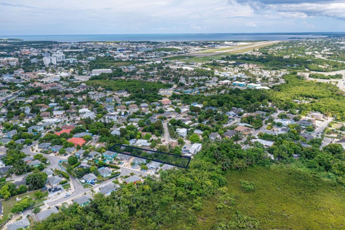 PRIME DEVELOPMENT LAND IN GEORGE TOWN