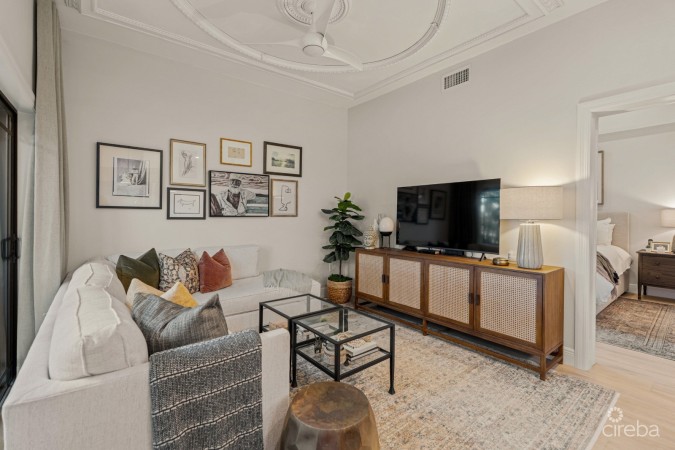 LANTERN POINT 58, PROSPECT CONDO