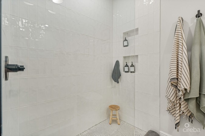 LANTERN POINT 58, PROSPECT CONDO