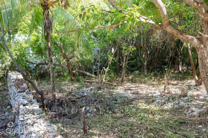 EXCEPTIONAL CORNER LOT IN PRIME CAYMAN BRAC LOCATION - READY TO BUILD