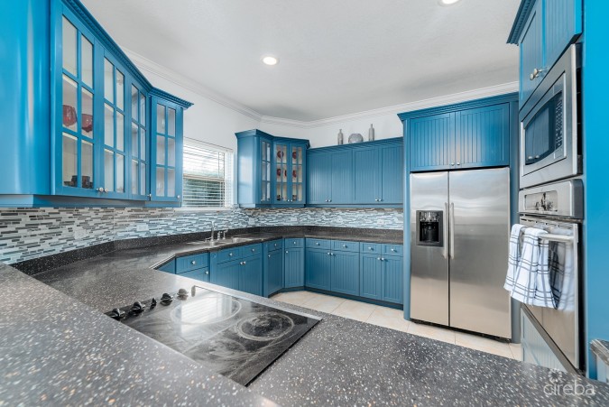 4-BEDROOM FAMILY GEM IN SAVANNAH MEADOWS  W/RENTAL UNIT