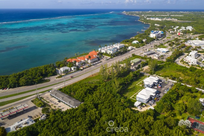 HIGH VISIBILITY COMMERCIAL PARCEL ON SHAMROCK RD