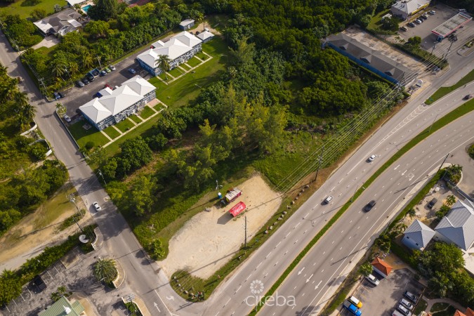 HIGH VISIBILITY COMMERCIAL PARCEL ON SHAMROCK RD