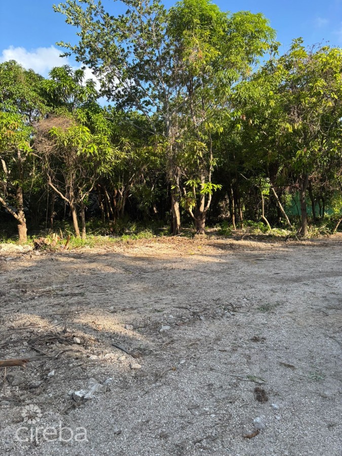 EXCEPTIONAL CORNER LOT IN PRIME CAYMAN BRAC LOCATION - READY TO BUILD