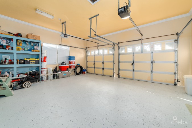 4-BEDROOM FAMILY GEM IN SAVANNAH MEADOWS  W/RENTAL UNIT