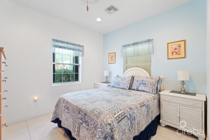 EAST END PARADISE VILLAS.  3 BED, 3 BATH + DEN WITH PRIVATE BEACH