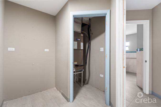 PALM GROVE MIXED USE COMMERCIAL SPACE- UNIT 5