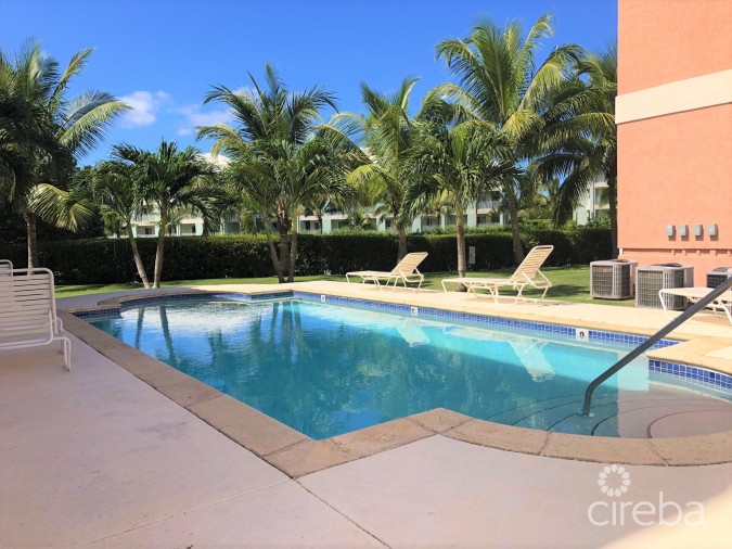 LAKESIDE--1BED/1BATH--MINUTES TO CAMANA BAY/SEVEN MILE BEACH