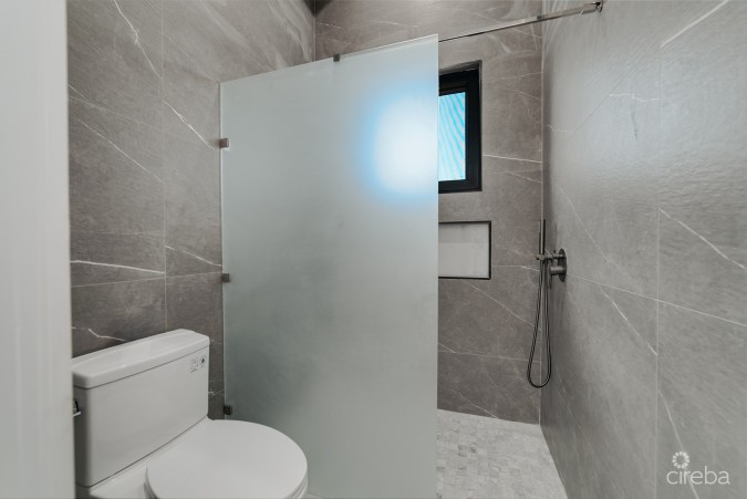 BRAND NEW, MODERN SINGLE FAMILY HOME