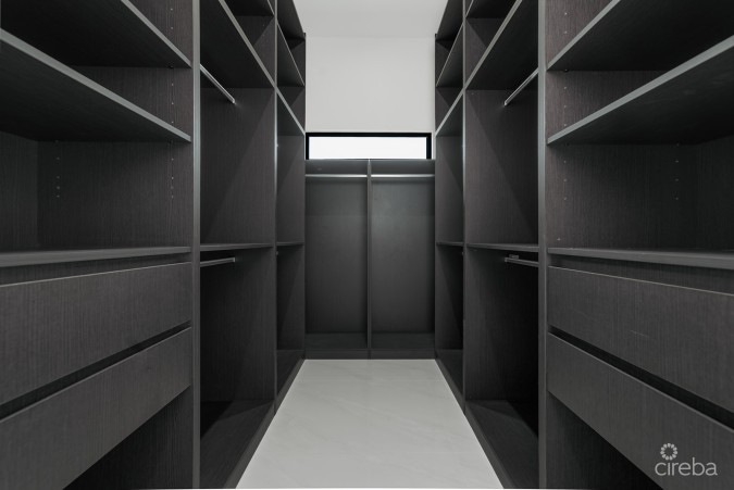 BRAND NEW, MODERN SINGLE FAMILY HOME