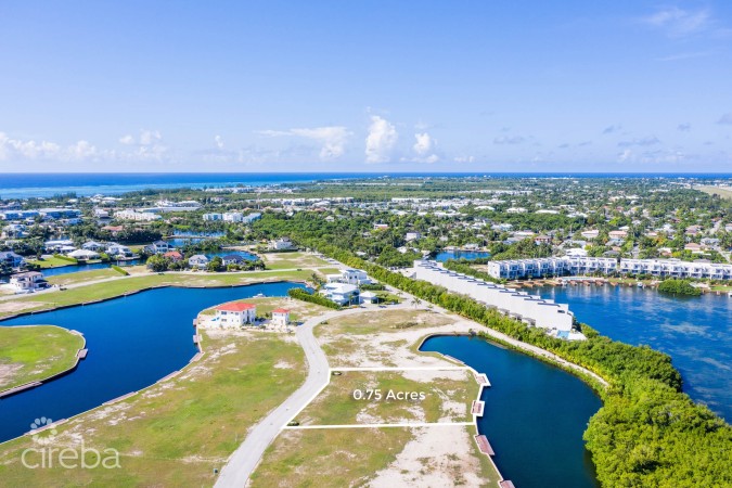 HARBOUR REACH 0.75 ACRE, CANAL FRONT LAND