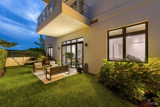 OLEA 414 - PRIVATE GARDEN 2-BED RESIDENCE
