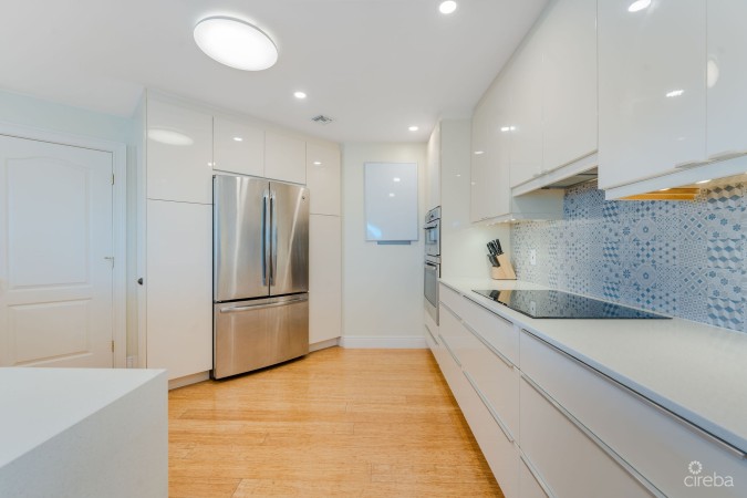 BRITANNIA REGENTS COURT | 4-BED TWO-STOREY HOME IN SMB CORRIDOR