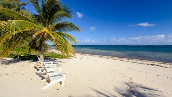 BEACH HOUSE IN EAST END