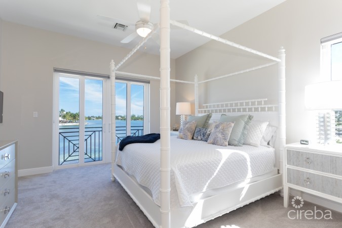 COMPOUND KAI ESTATE - TWO LUXURY HOMES