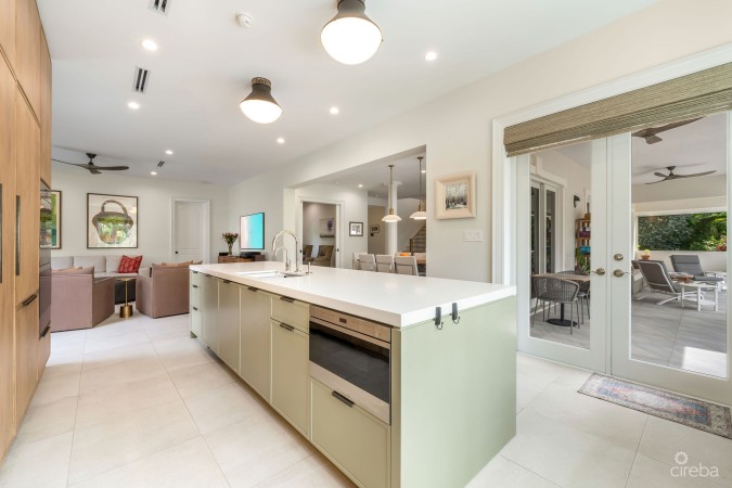 30 IRONSHORE DRIVE - VISTA DEL MAR SPANISH-STYLE CANAL FRONT VILLA