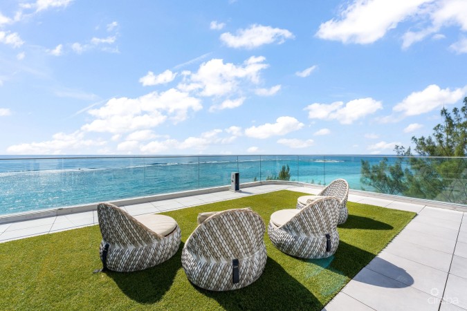 TIDES 102, EXCLUSIVE BEACHFRONT VILLA