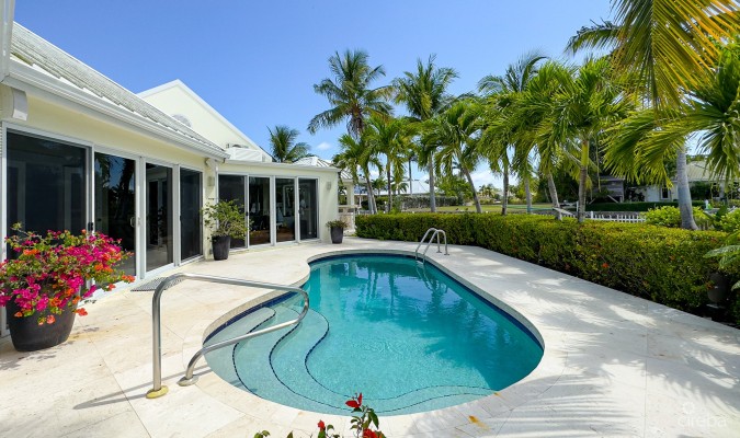 PATRICKS ISLAND WATERFRONT HOME ON CORNER LOT