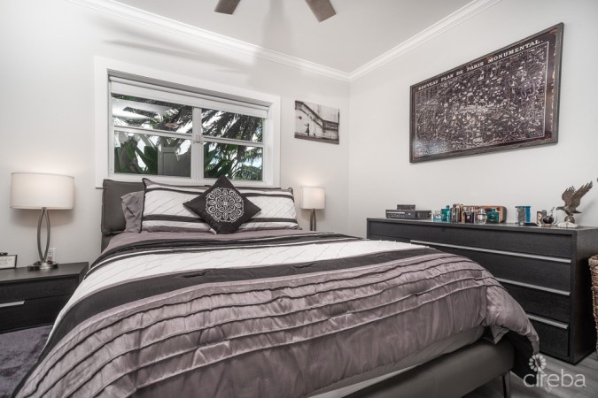 PATRICKS ISLAND WATERFRONT HOME ON CORNER LOT