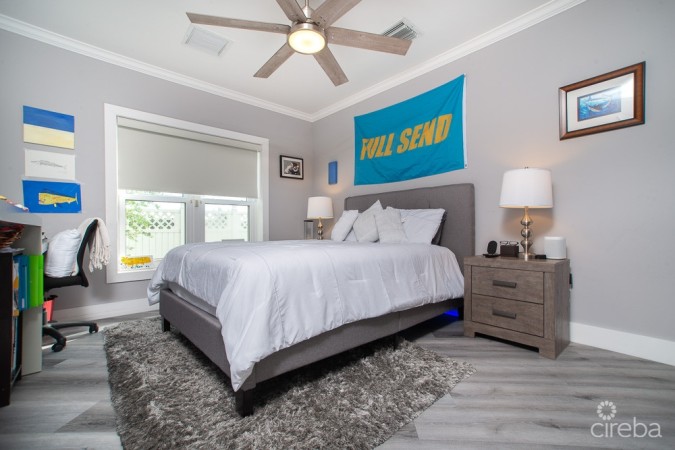 PATRICKS ISLAND WATERFRONT HOME ON CORNER LOT