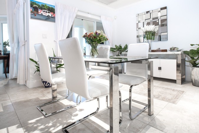 PATRICKS ISLAND WATERFRONT HOME ON CORNER LOT