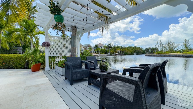 PATRICKS ISLAND WATERFRONT HOME ON CORNER LOT