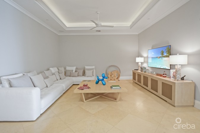 THE WATERCOLOURS 503, SEVEN MILE BEACH