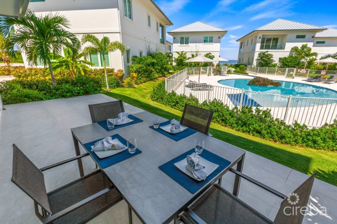 OCEANS 9  VILLA 7  WEST BAY LUXURY BEACHVIEW DETACHED HOME