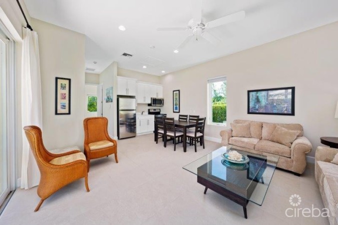 UNIQUE PATRICK'S ISLAND CANALFRONT W GUEST HOUSE | 3 CAR GARAGE