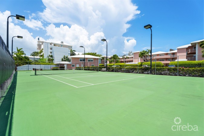 COLONIAL CLUB 18, SEVEN MILE BEACH