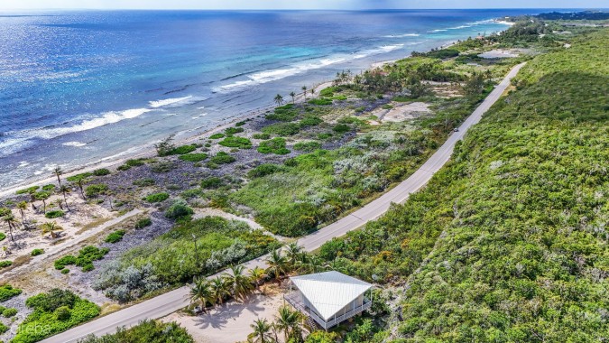 NEW REEF BEACHFRONT LAND