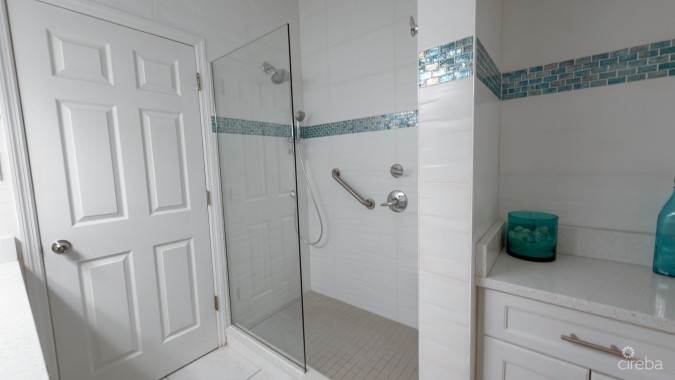 VILLAS OF THE GALLEON CONDO SEVEN MILE BEACH