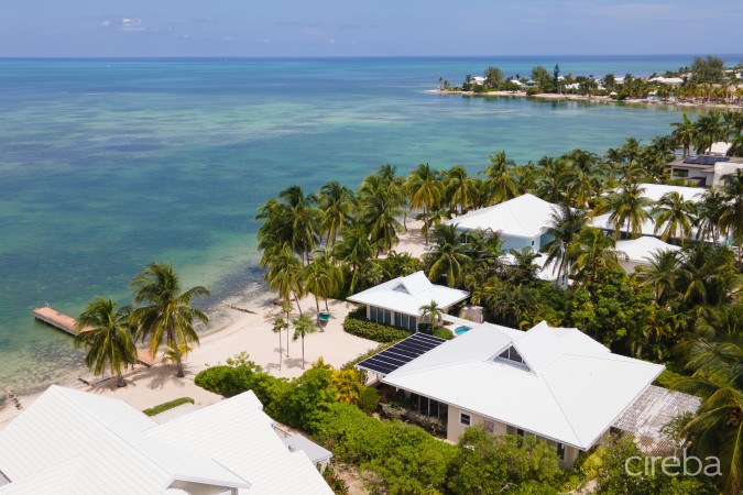 REDUCED | GO BRAGH, KAIBO BEACHFRONT HOME WITH DOCK AND POOL